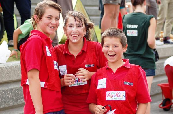 The Karetu kids happy with their win after the AgriKidsNZ Race-off.